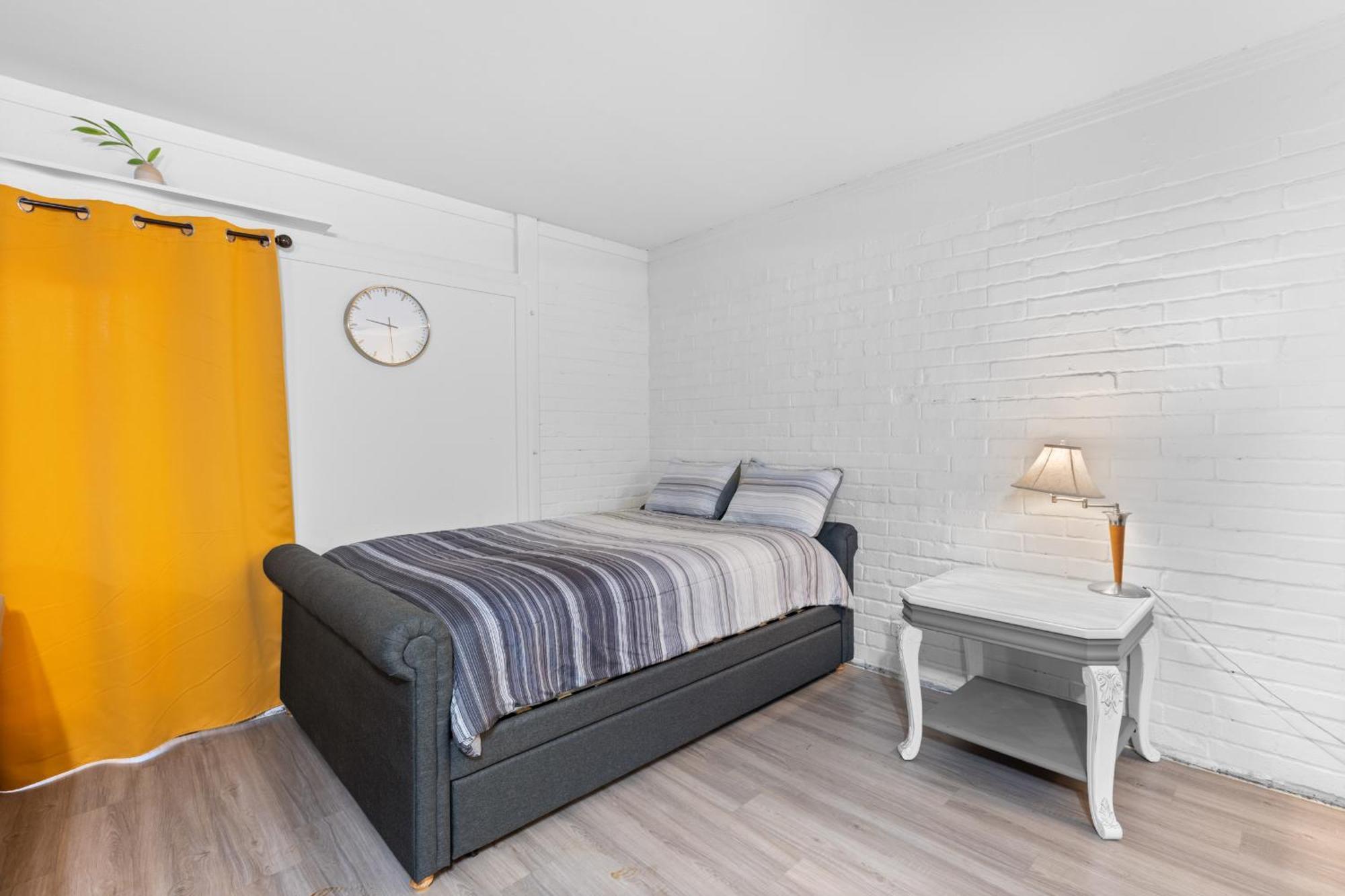 Pet Friendly Large Studio With Free Wi-Fi In Great Location! Orange Park Εξωτερικό φωτογραφία